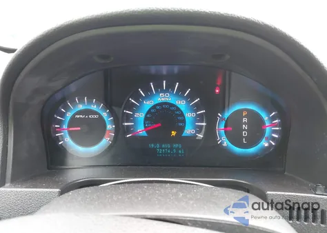 2011 Ford Fusion Se z USA, uszkodzony, nr VIN 3FAHP0HA9BR143288